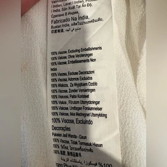 Cotton On Women’s Woven 90s Mini Dress – “Isobel” Ditsy Floral (White) | Medium - Picture 11 of 12